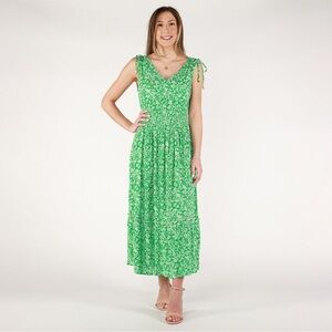 Devoted Sleeveless floral maxi dress with V-neck and a tiered ruffled hem 2X